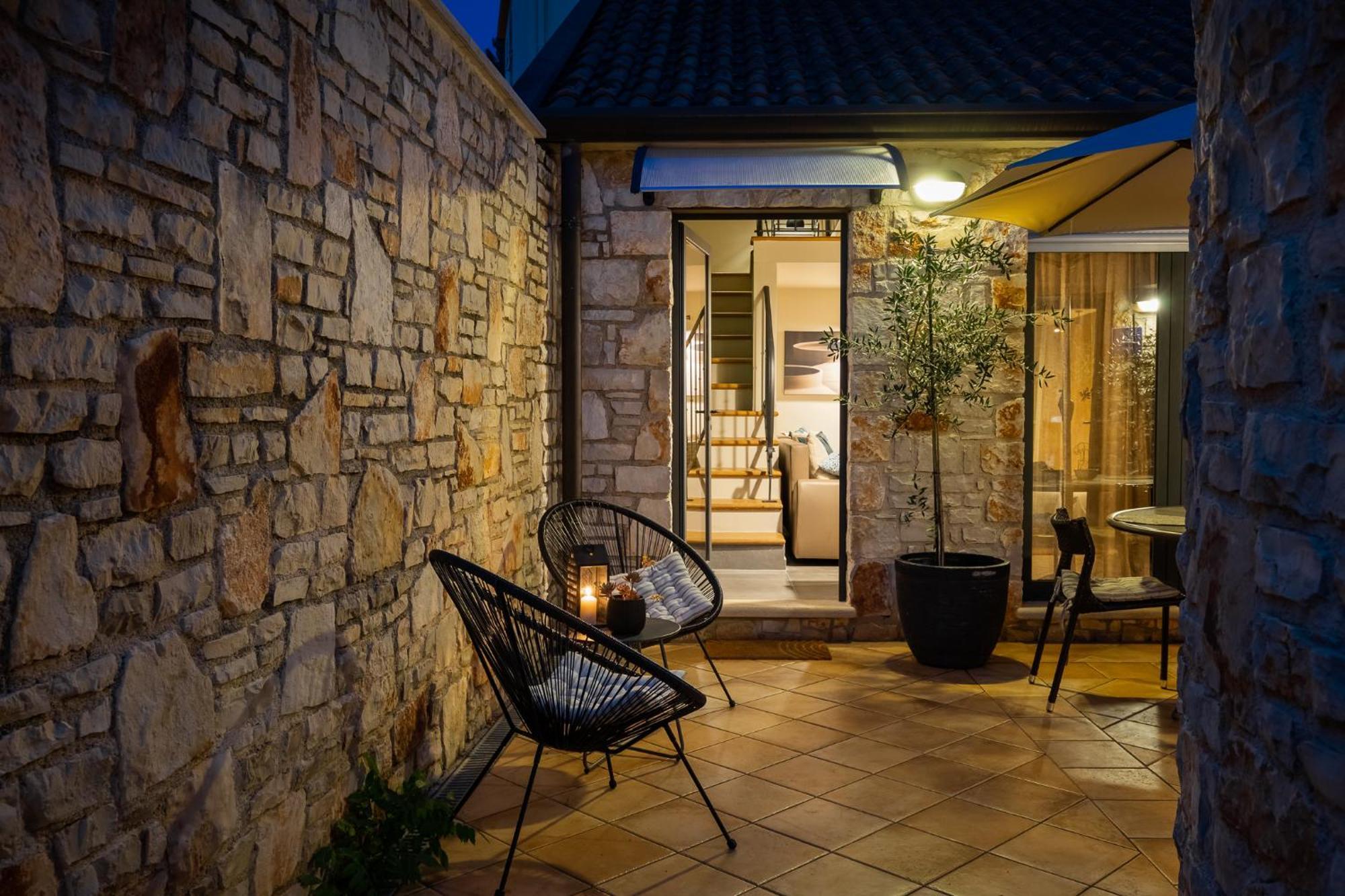 Grota Premium Apartment & Room Porec Exterior photo